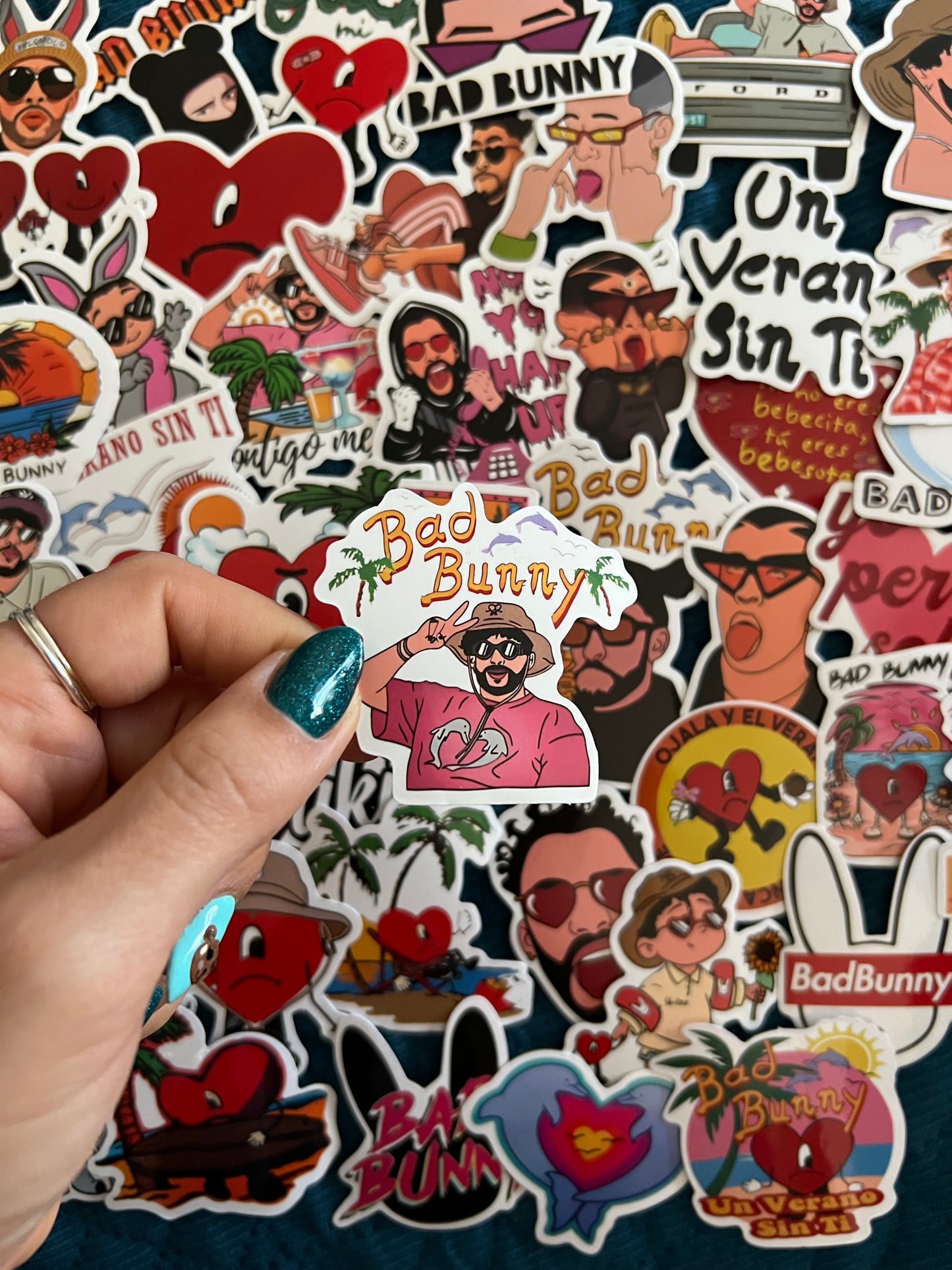 Bad bunny Stickers Mystery Pack !