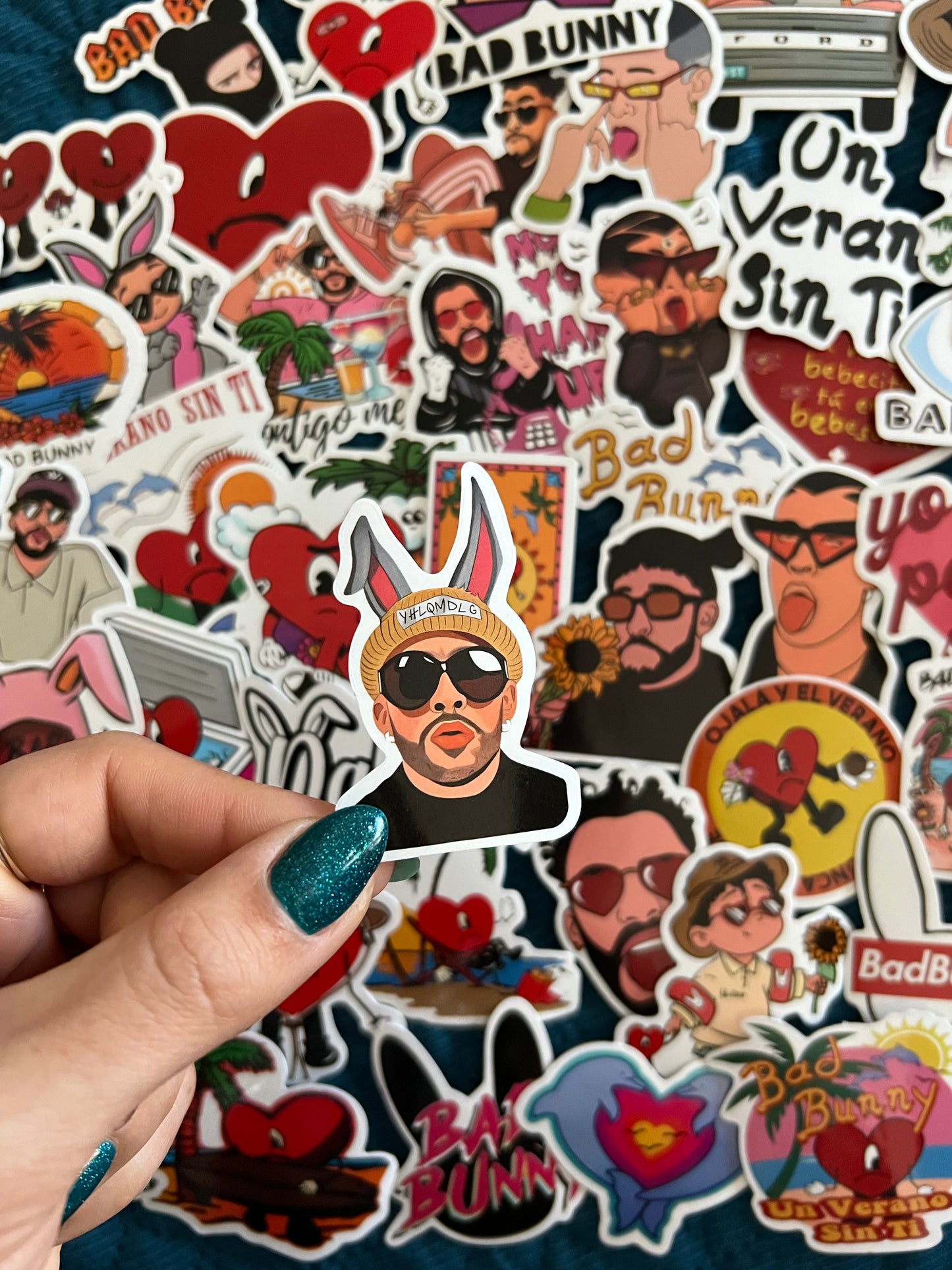 Bad bunny Stickers Mystery Pack !