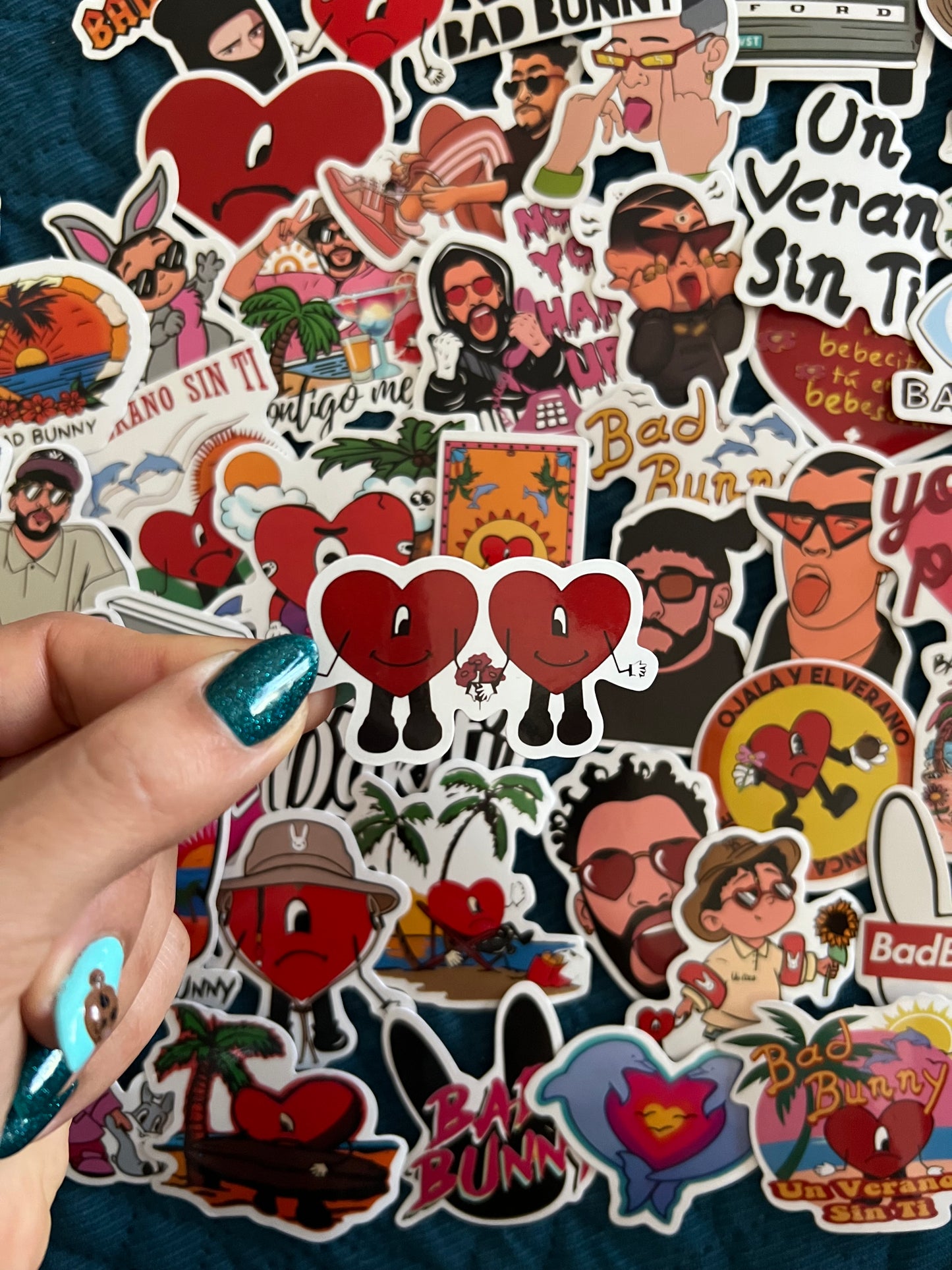 Bad bunny Stickers Mystery Pack !